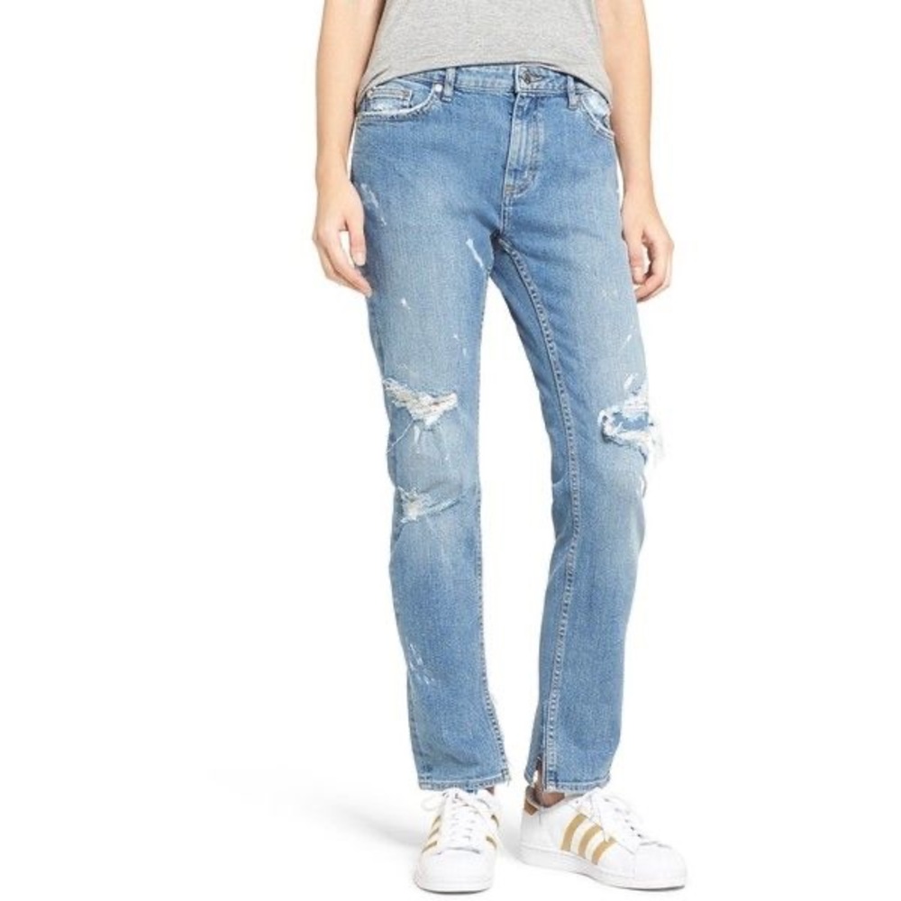 CHEAP MONDAY Common Editor Distressed Boyfriend Jean
